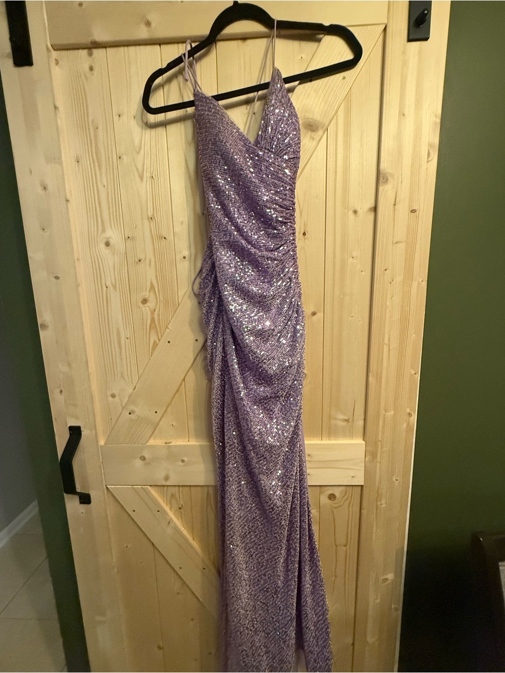 Lilac Sequin Ruched Prom Gown with V-Neck
